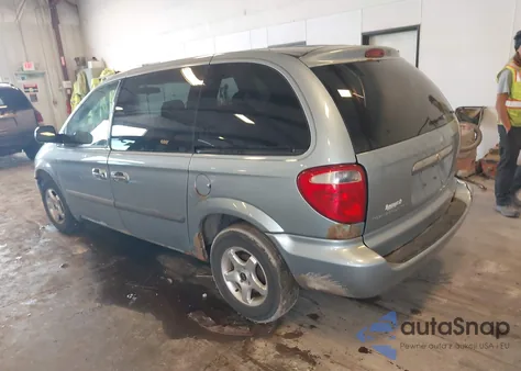 2006 Chrysler Town & Country из США, поврежденный, VIN 1A4GP45R66B746940